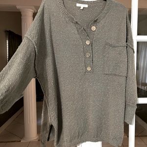 Oversized dusty olive sweater, Gilded Intent brand from Buckle, size L